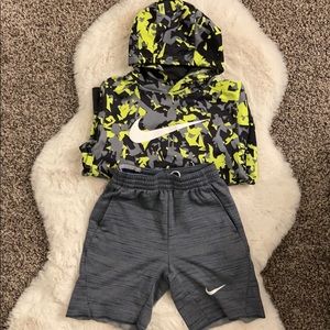 Boys Nike Hoodie & Pant Set